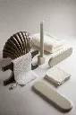 Produits-pour%20le%20corps-%C3%A9cologique-biod%C3%A9gradable-ethique-en-chanvre-lin-oekotex-standard100_Fabrication-belge_Design%20for%20resilience%C2%A9Rod%C3%A9o%20Studio_MG_9984-1080px.webp