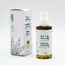Huile de chanvre cosmétique fond blanc.webp